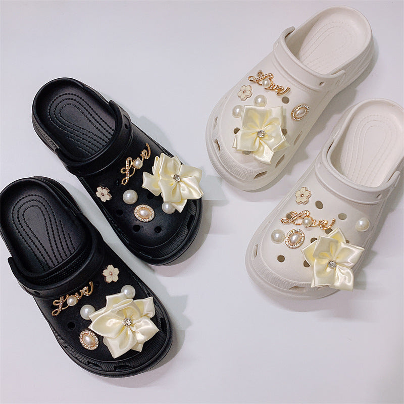 Damer Legesyge Clogs med elegant blomstersmykning og personlige accentuer Stilla