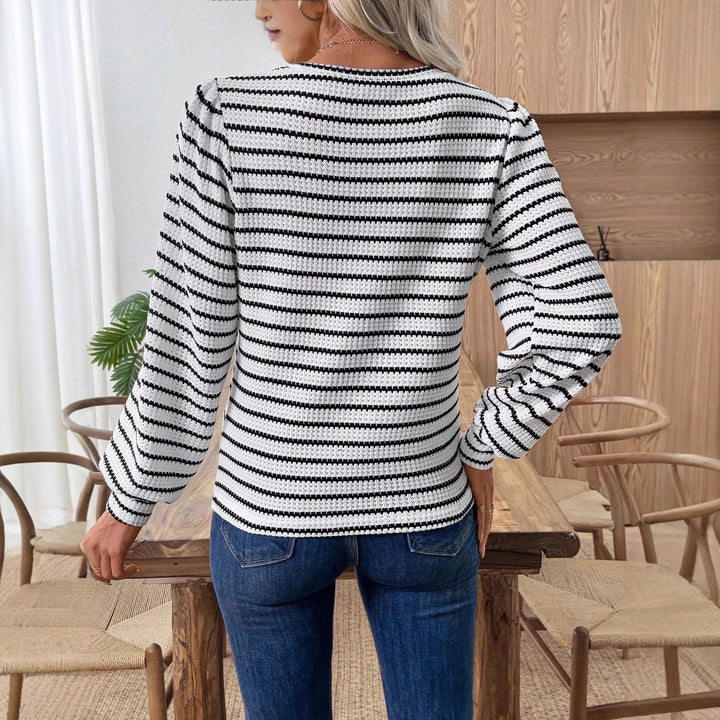 Damer let strikket sweater med striber Stilla