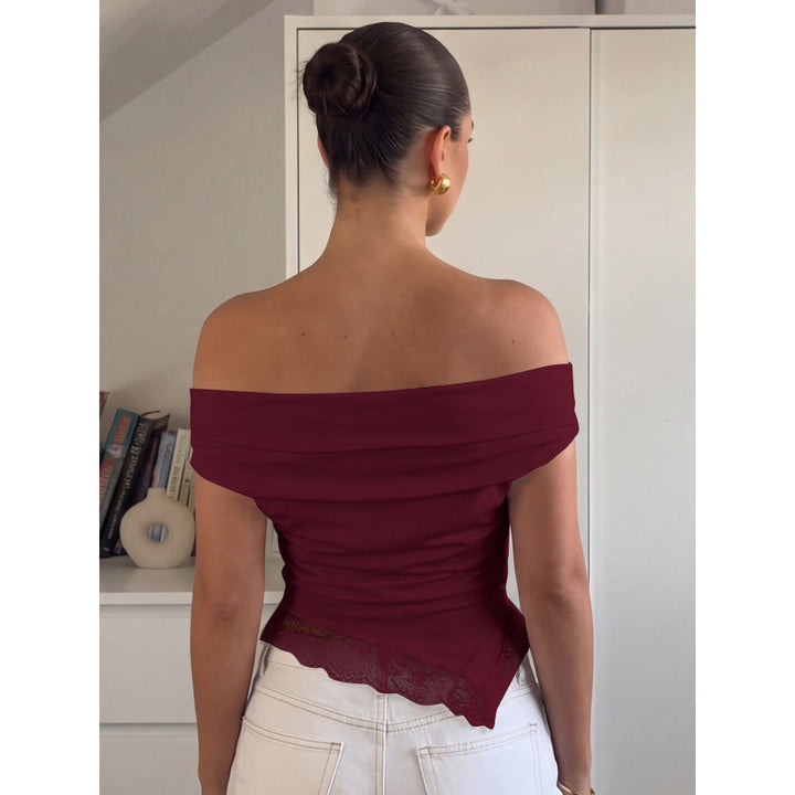 Damen Off-Shoulder Oberteil mit filigranem Spitzendetail und lässigem Schnitt Skovae
