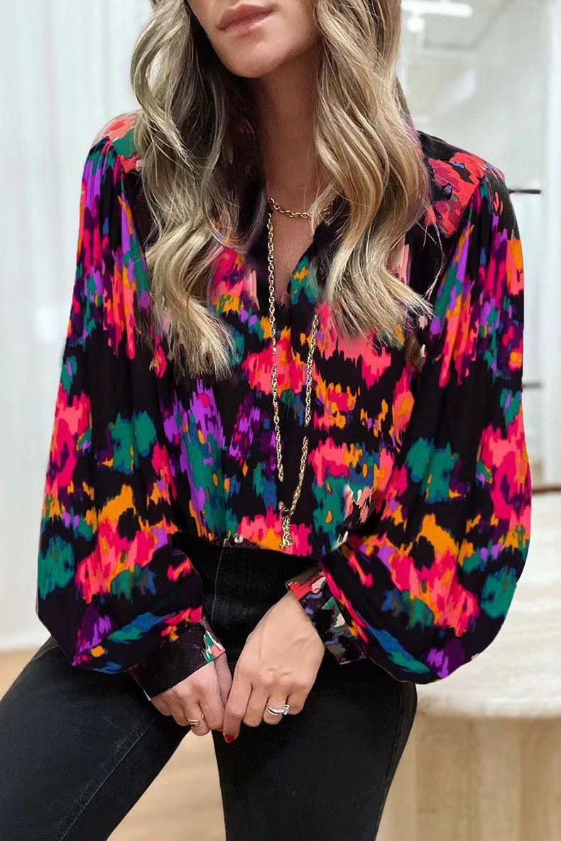 Dame elegant bluse med farverigt mønster og løse ærmer Stilla