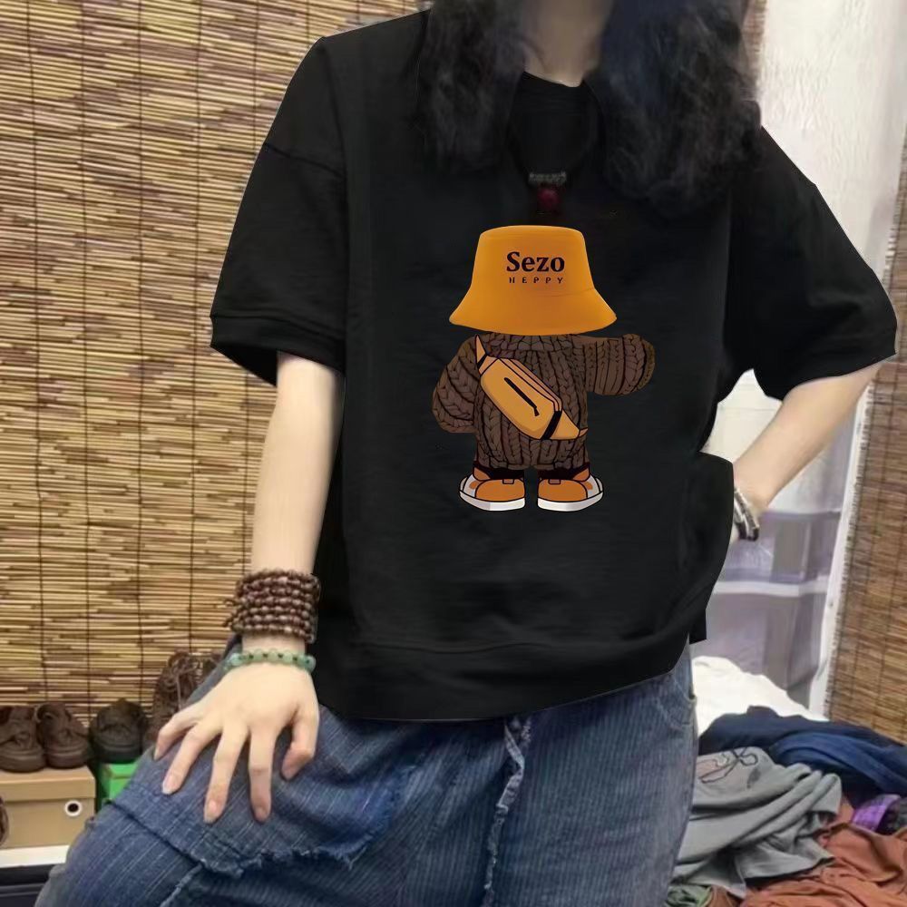 Dame Oversize T-Shirt med unikt grafikdesign Stilla
