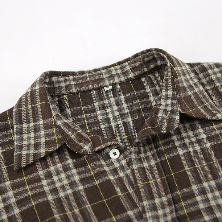 Dame ternet bluse i afslappet oversized snit med praktisk knap-design Stilla