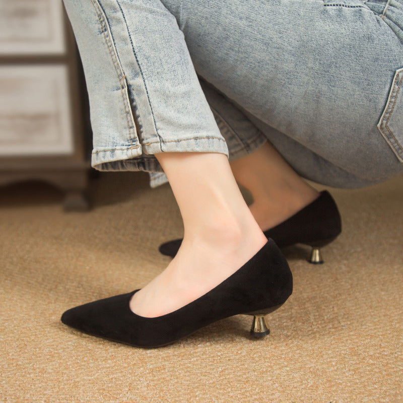 Dame spids Kitten-Heels med dyretryksdesign Stilla