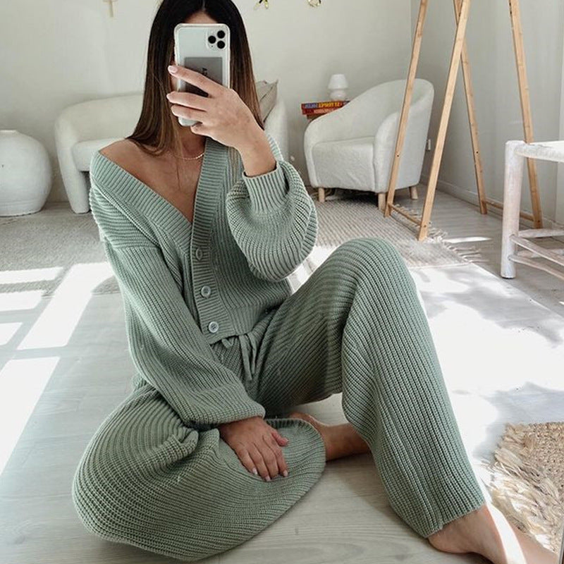 Kvinders strikket loungewear sæt med knapdetaljer og elastisk talje Skovae