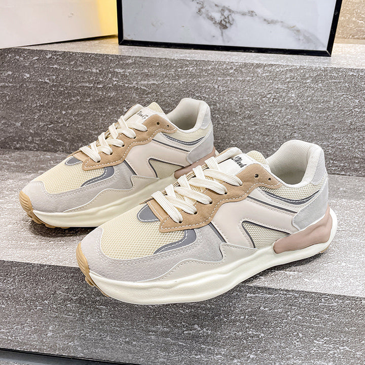 Dame Sneakers i sportsligt-elegant design med åndbare materialer og komfortabel dæmpning Stilla