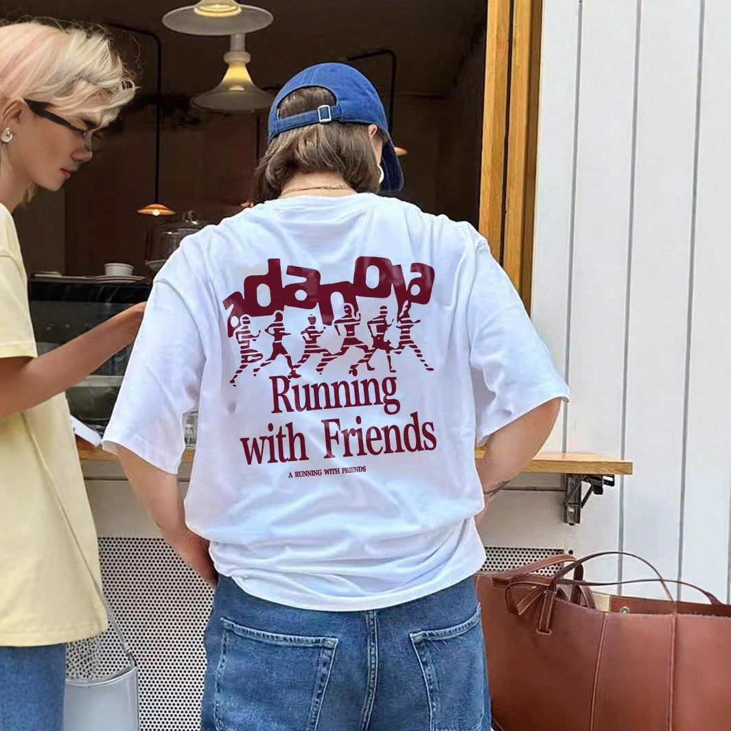 Dame Oversized T-shirt med kreativ tekst og afslappet snit Skovae