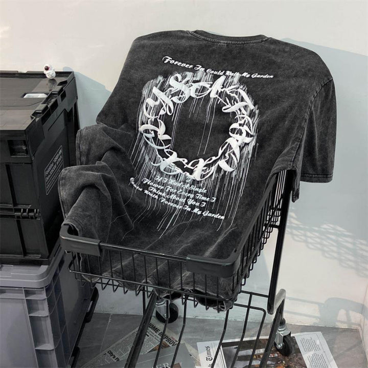 Dame T-shirt med kreativt skrift og urban design Stilla