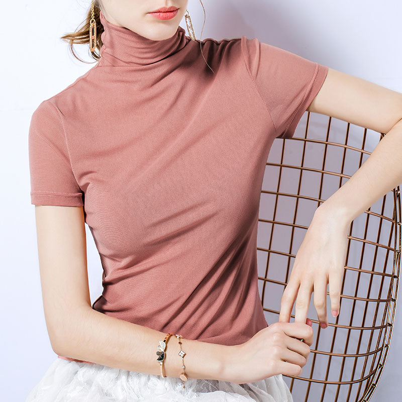 Dame kortærmet turtleneck-overdel lavet af blødt strækstof med elegant snit Stilla