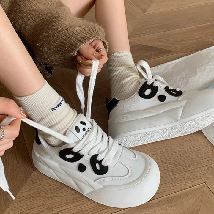 Dame Sneakers med unikt design og dæmpende sål Stilla