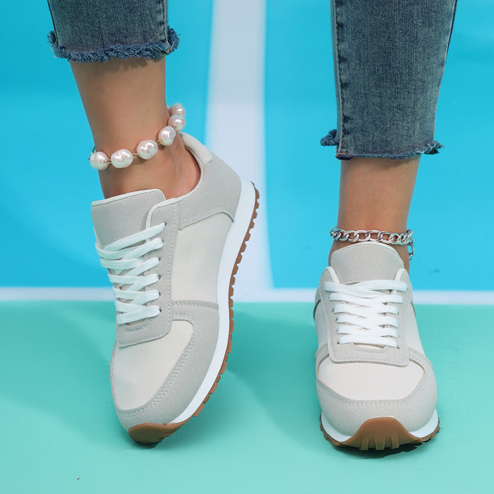 Dame Hverdagsvenlige Sneakers med åndbart overmateriale og polstret fodseng Stilla