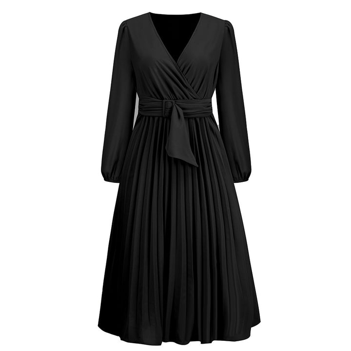 Dame Plisseret Varenklej med elegant V-udskæring og taljebælte Stilla