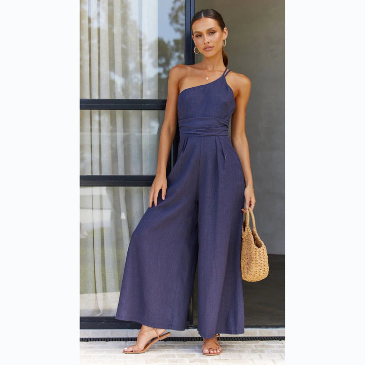 Kvinders jumpsuit i moderne indpakningsdesign med brede ben og off-shoulder snit
