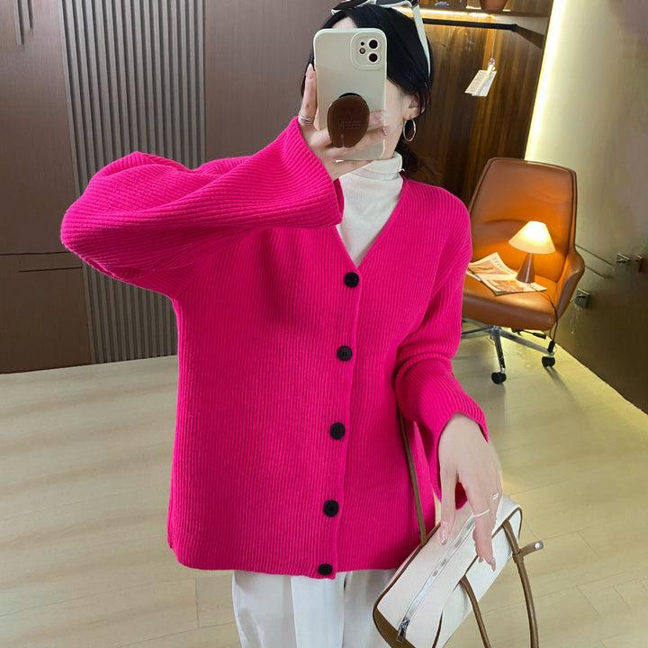 Kvindernes chunky strikket cardigan med en afslappet pasform og dybe ærmer Stilla