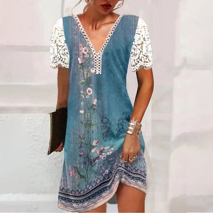 Stilla | Elegant Print Blondeærme V-Hals Kjole