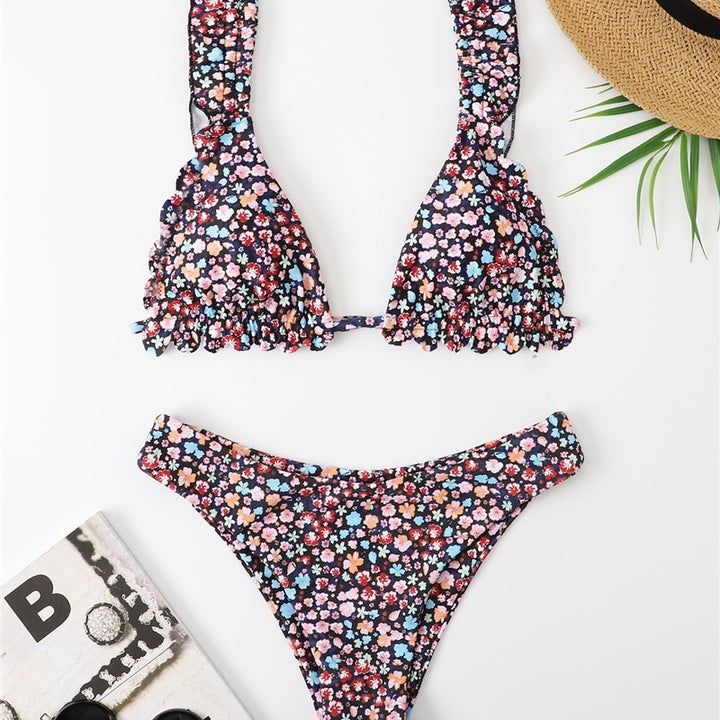 Dame triangel-bikini med legende volanger og blomsterdesign Stilla
