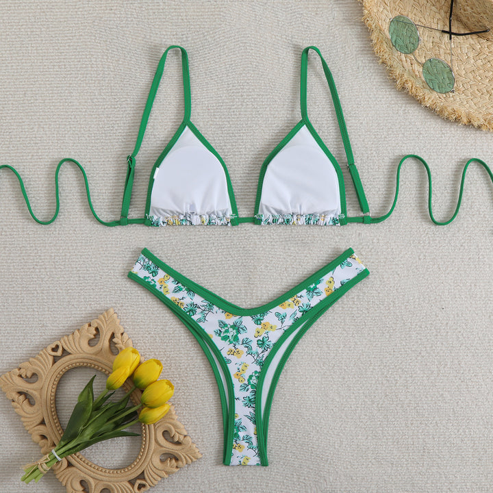 Dame bikini-sæt med blomstertriangel-top og høj benudskæring Stilla