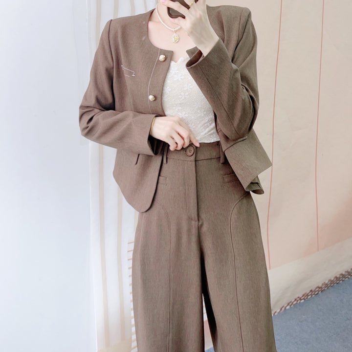 Damer Elegant Blazer-Bukse-Sæt med figurskabende snit og stilfulde detaljer Stilla