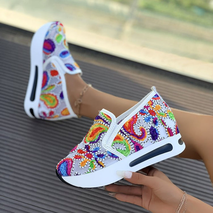 Dame Slip-On Sneakers i farverig Boho-stil med elastisk indtræk Stilla