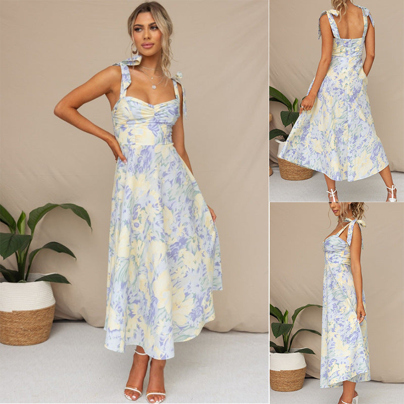Dame Elegant Maxikjole med spaghetti stropper og feminine blomsterdetaljer Stilla