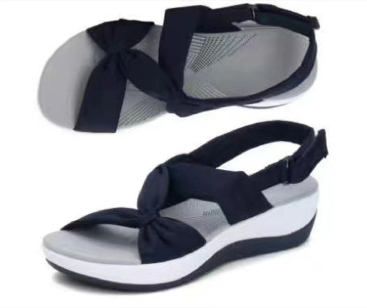 Dame Wedge-sandaler med justerbar rem og komfortabel dæmpning Stilla