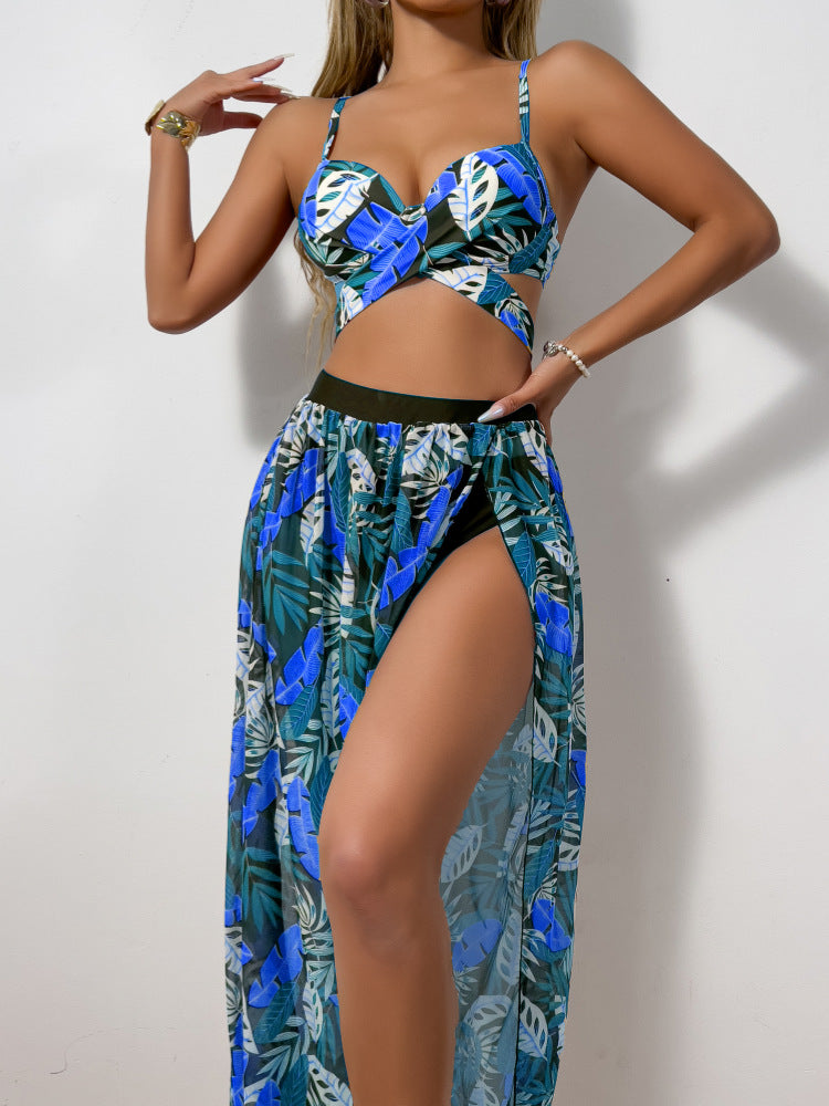 Dame bikini sæt med elegant cut-out top og svingende maxi nederdel Stilla