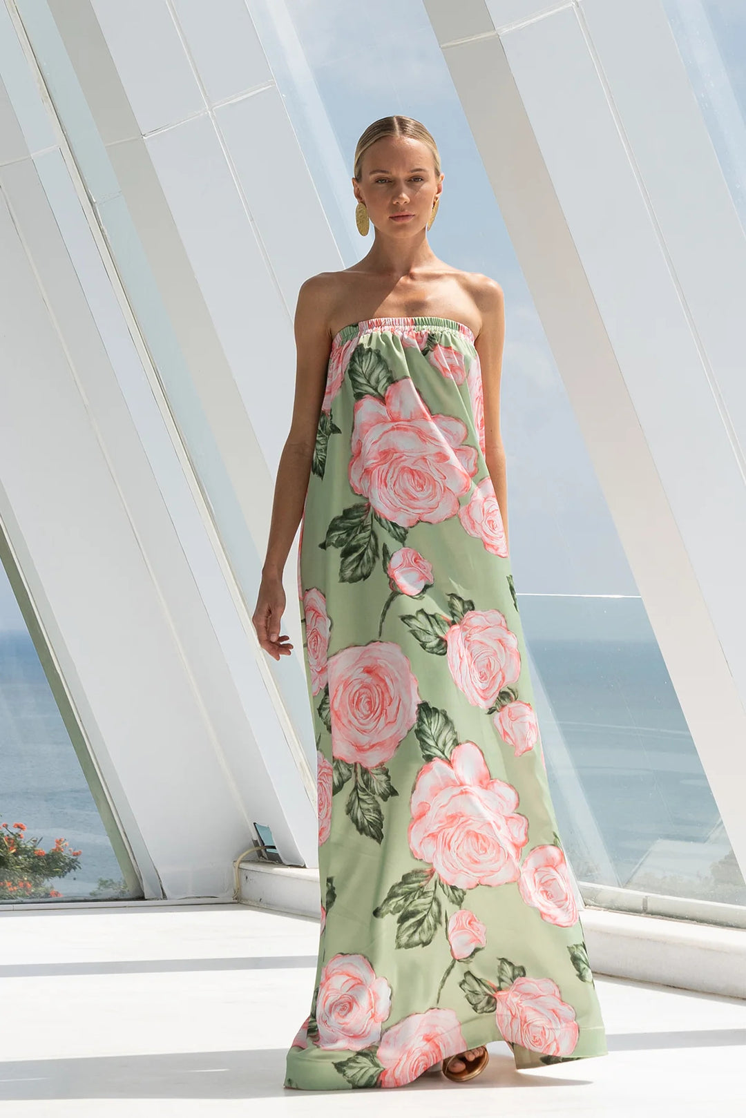 Damer Elegant Maxikjole med blomsterdesign og elastisk overdel Skovae