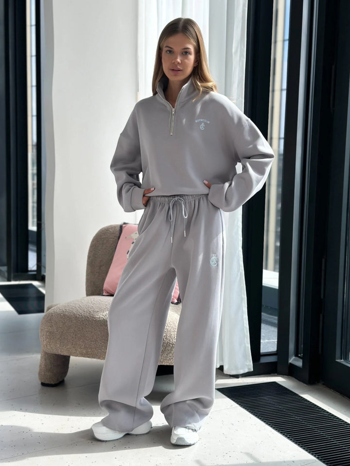 Damer sporty sweater sæt med høj krave og komfortabel pasform Stilla