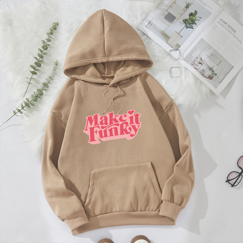 Dame hoodie med legende print Skovae