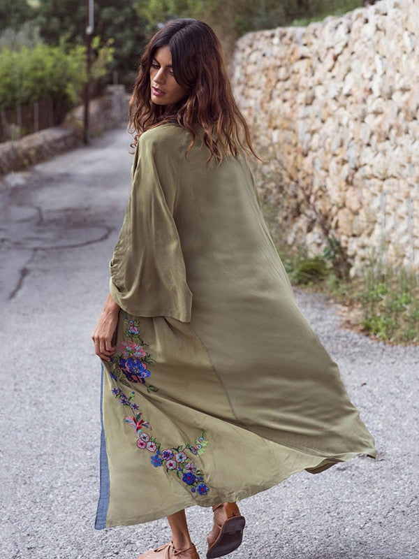 Dame Strandkimono med blomster mønster miks og brede ærmer Stilla