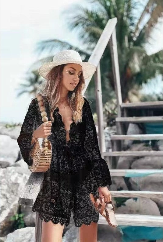 Dame spidskjole i boho-stil med flæseærmer Stilla