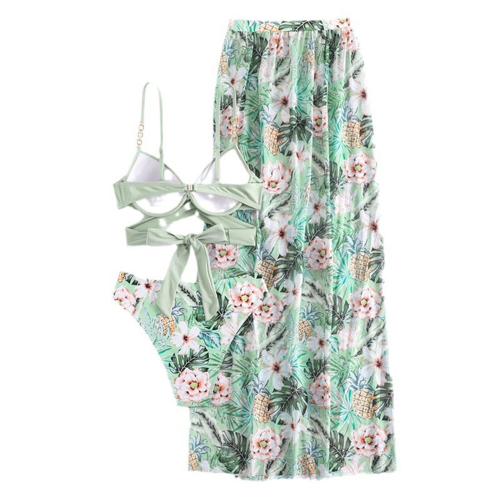 Dame bikini sæt med floral indpakningsskørt og moderigtigt overdel Skovae