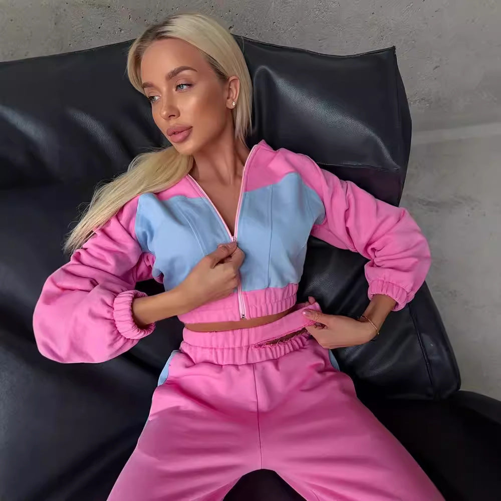 Dame smart sportssæt med cropped hoodie og brede bukser Stilla