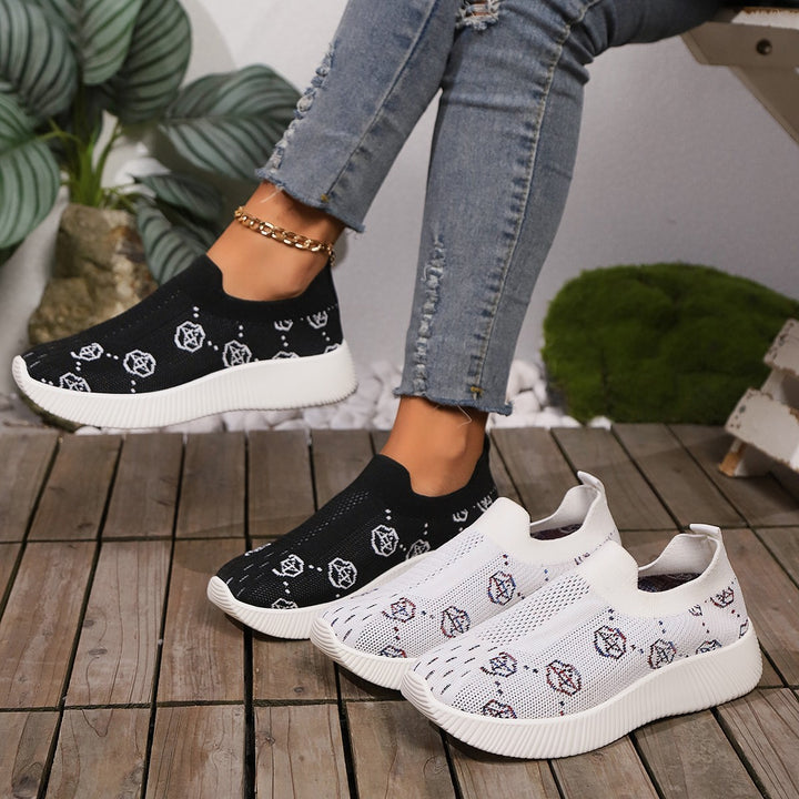 Dame Slip-On Sneakers med åndbart strikoverflade og fleksibel sål Stilla