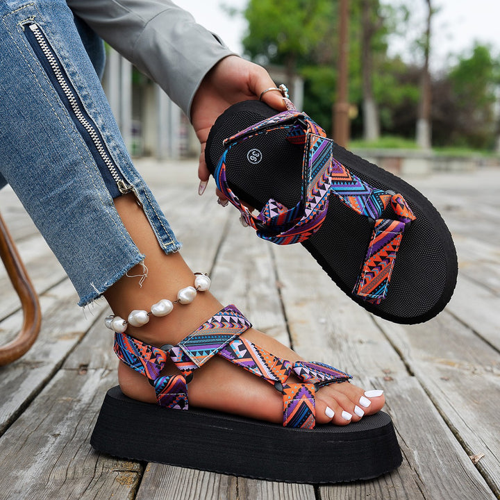Dame Plateau-sandaler med fashionable krydsbånd-design og skridsikker sål Stilla