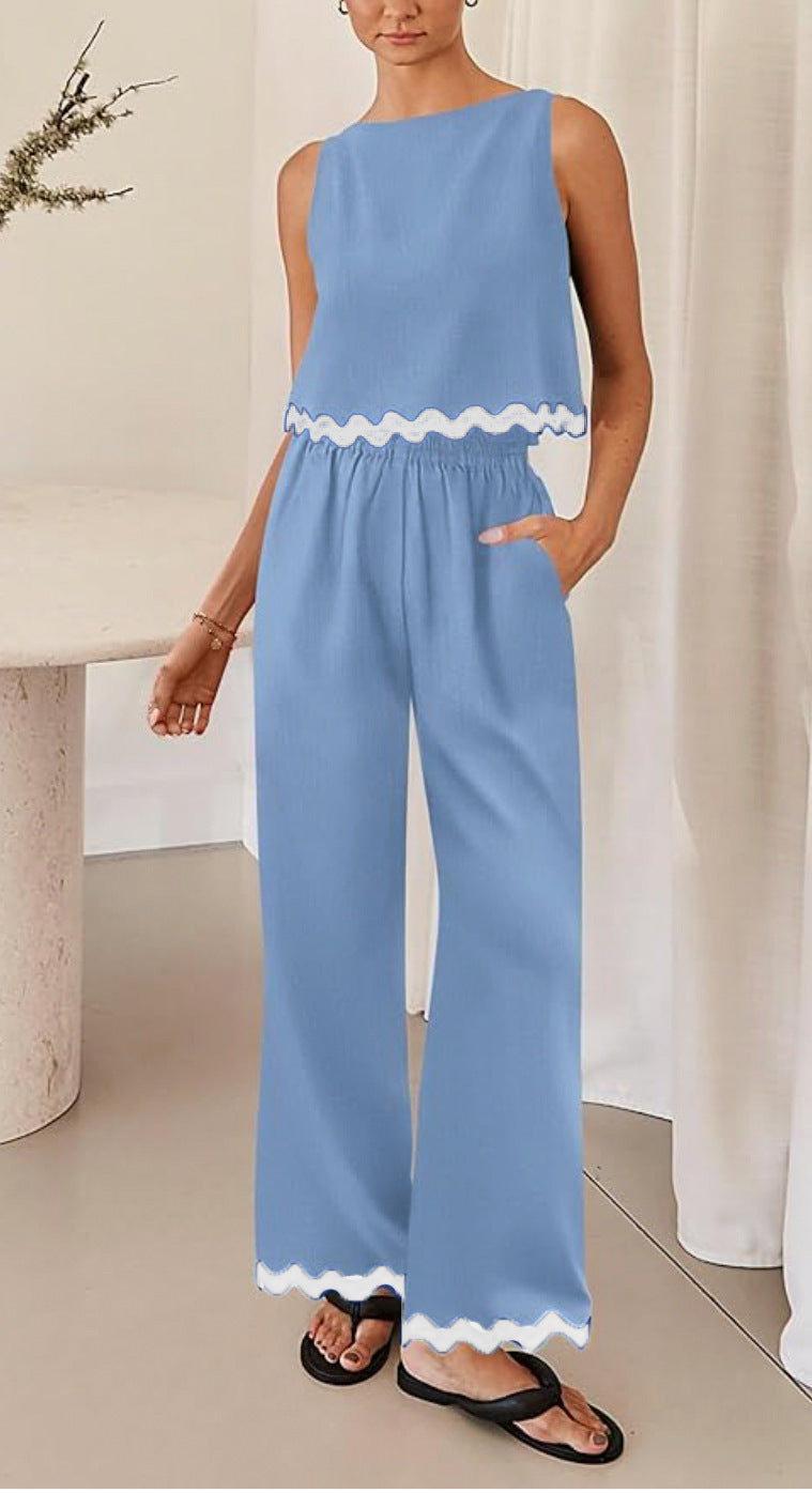 Dame Elegant To-delt Ensemble med flydende snit og dekorativt kant Stilla