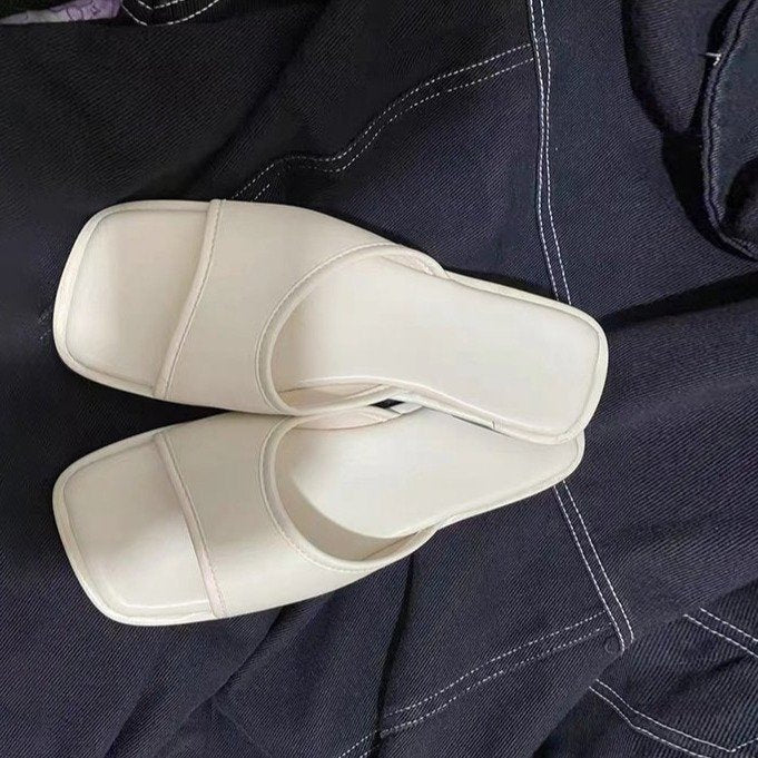 Damer Komfortable Slide-sandaler med bredt overmateriale og skridsikker sål Stilla