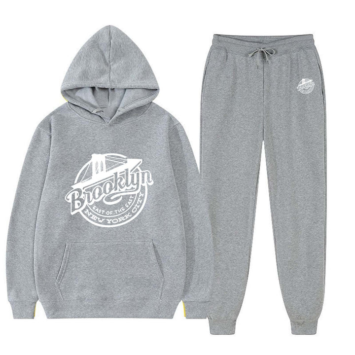 Kvinders fritids sweat suit med stilfuld Brooklyn print Skovae