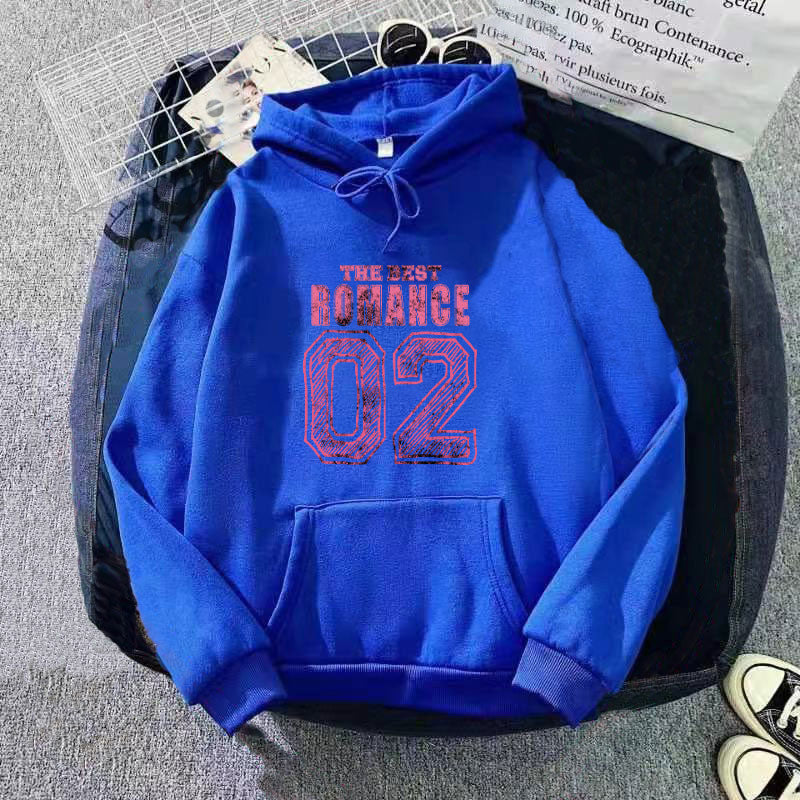 Kvinders afslappede hoodie med stilfuldt print Skovae