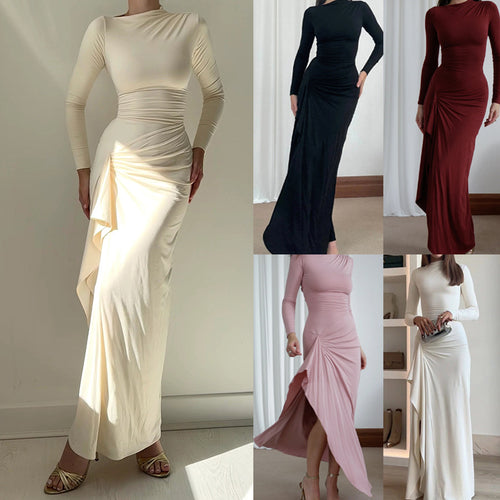 Dame Maxikjole med elegant asymmetrisk snit og figursyet drapering Stiila