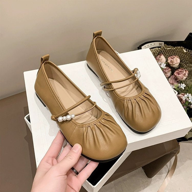 Dame ballerinaer med dekorativ rem og elegant perlepynt Stilla