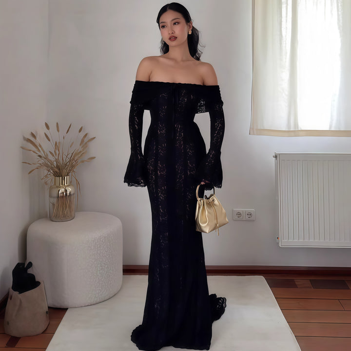 Damer Elegant Blondekjole i tætsiddende snit med Off-Shoulder Design Skovae