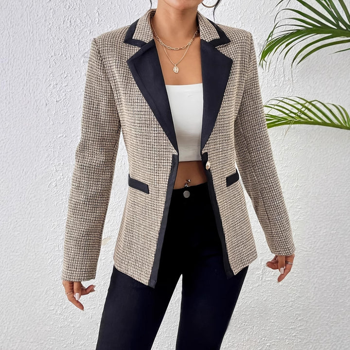 Dame skræddersyet blazer med kontrasterende detaljer Stilla