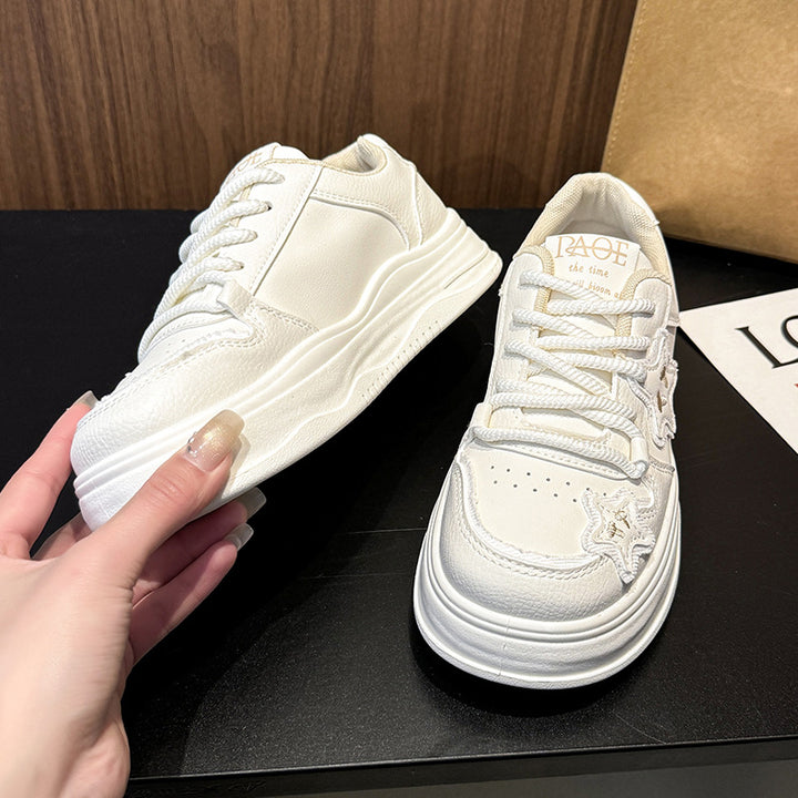 Dame Sneakers med innovativt komfortdesign og broderet detalje Stilla