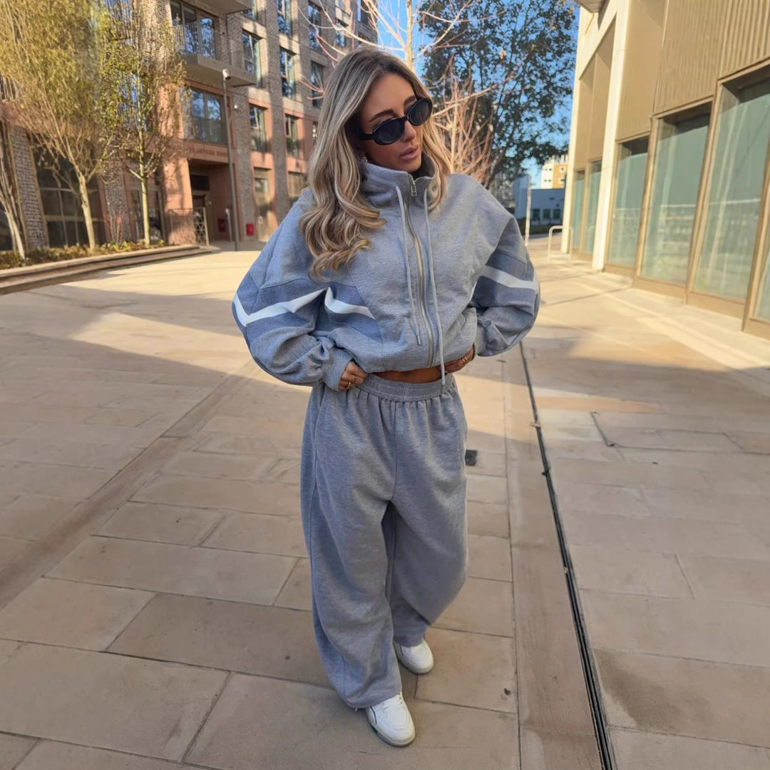 Dame sporty loungewear med løs pasform og hætte Skovae