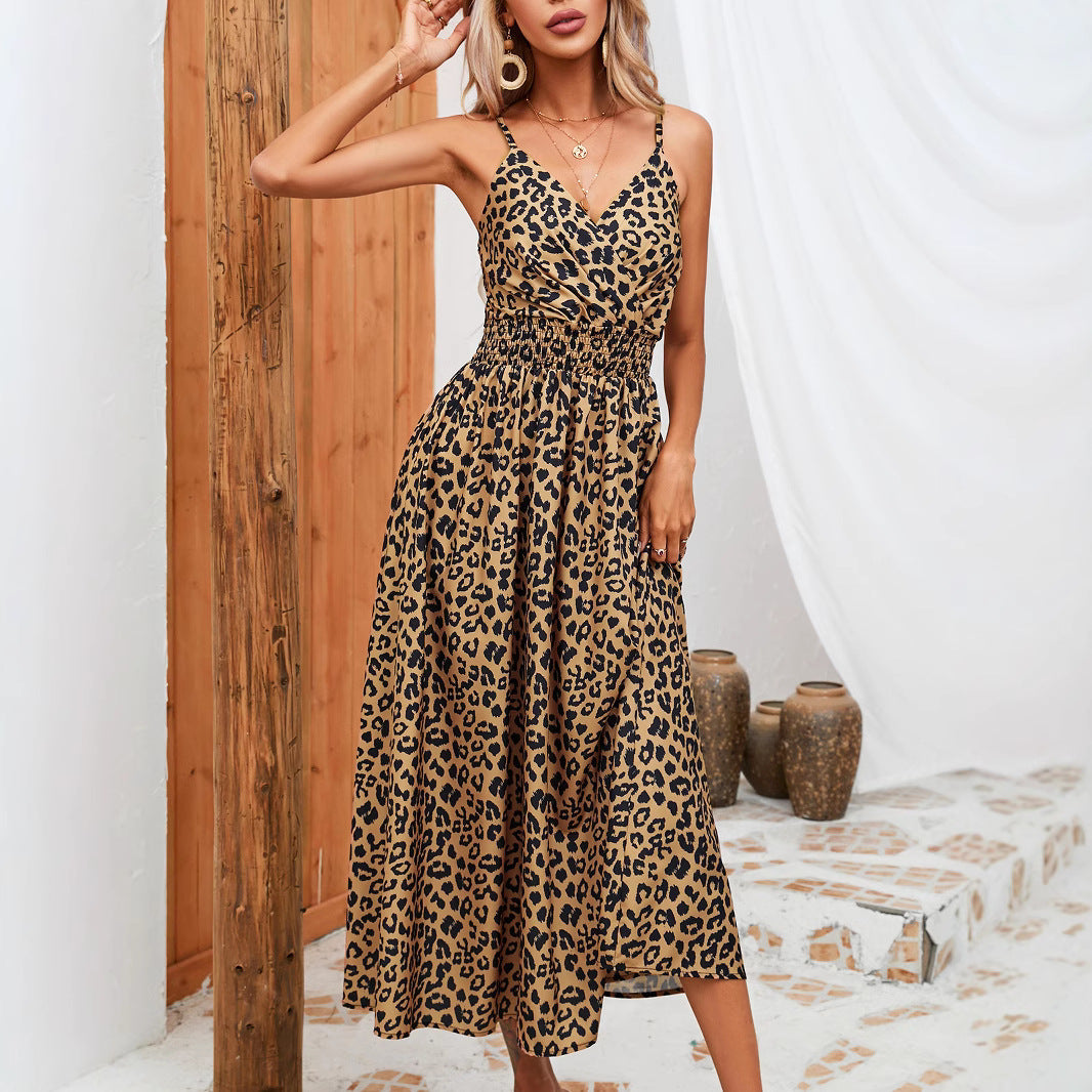 Dame Maxikjole med draperet udseende og dyremønster Stilla