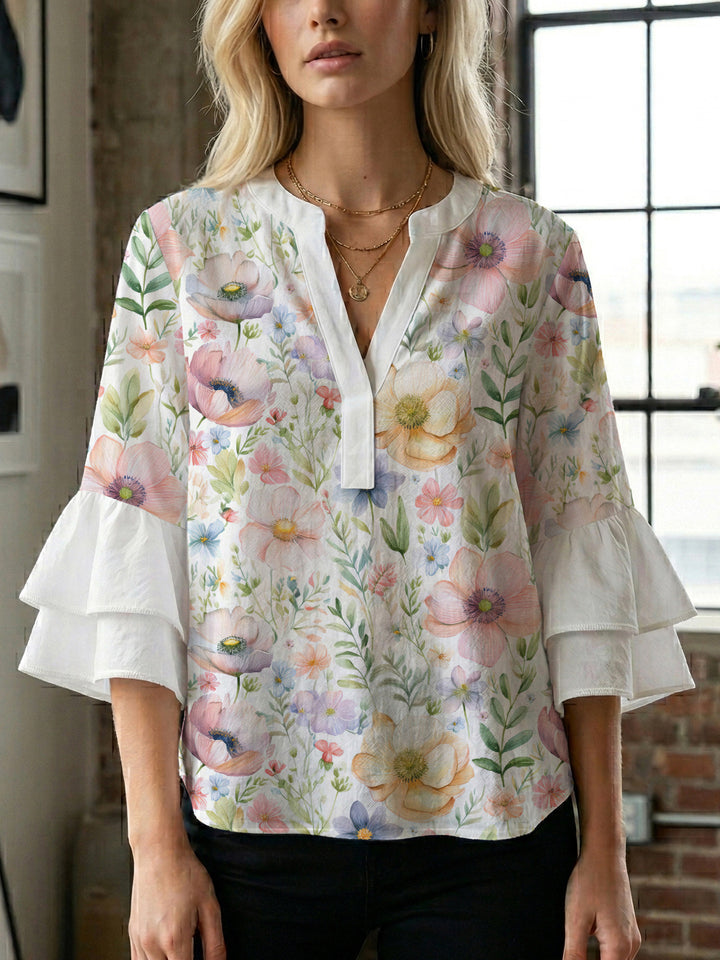 Dame elegant top med voluminøse flæsekanter og blomsterdesign Skovae