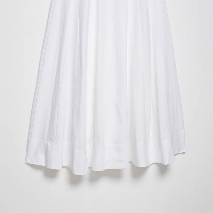 Femme A-linje midi kjole med klassisk design Stilla