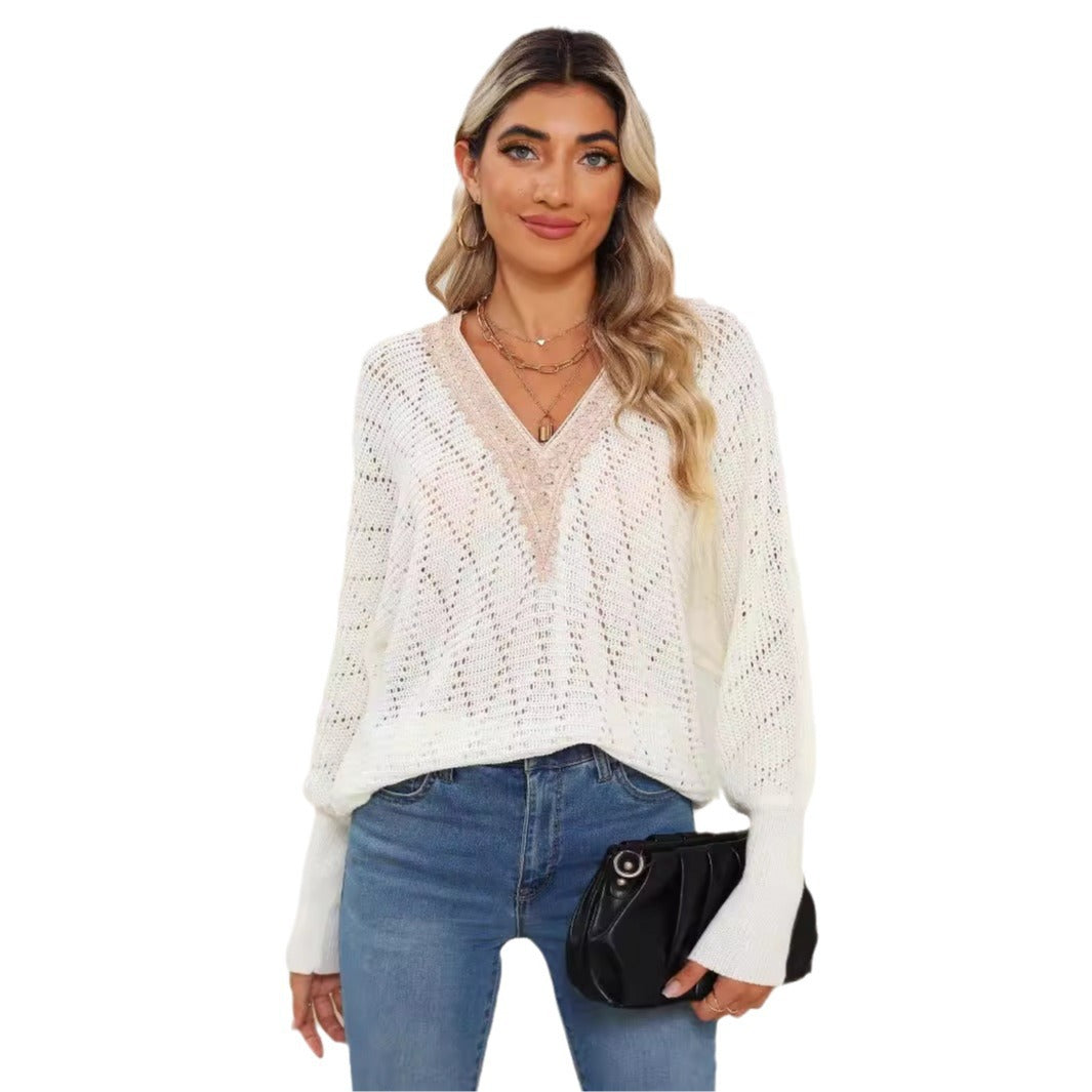 Dame let strikket pullover med elegant V-udskæring og dekorativt hulmønster Stilla