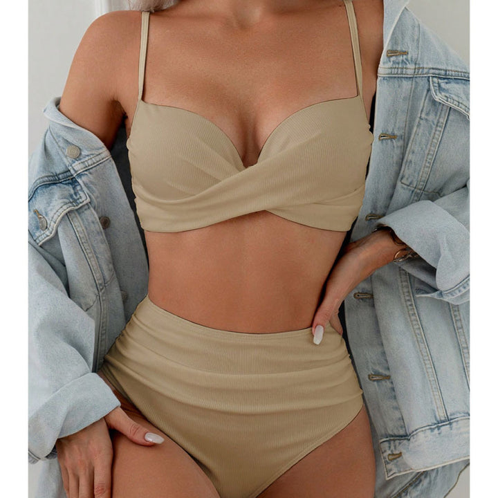 Dame Højskåret Bikini med elegant Vikledetalje Skovae