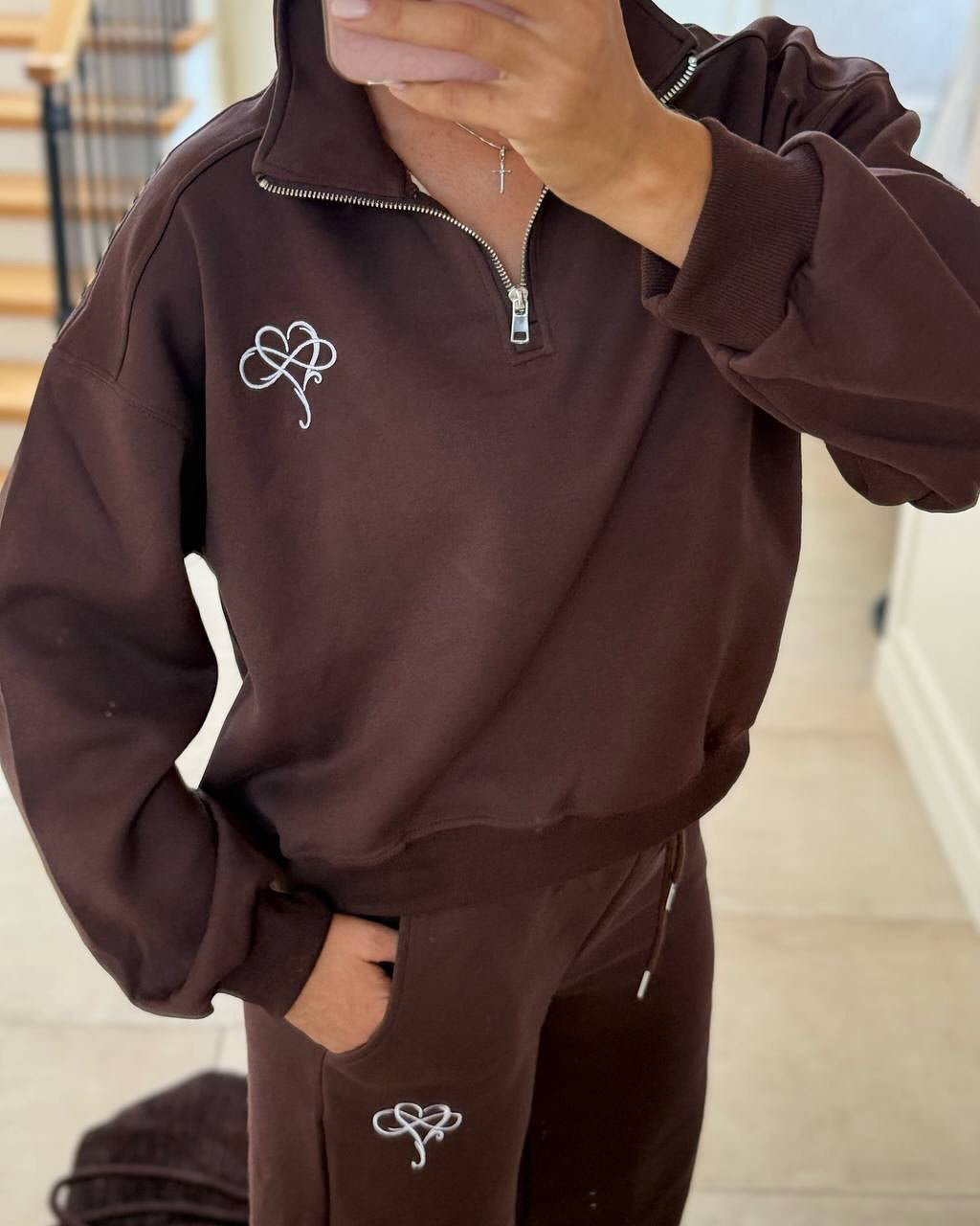 Dame moderigtig sweater med høj krave Stilla